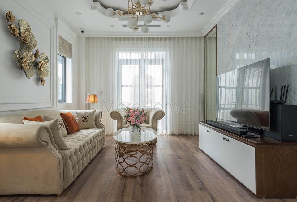 Sofa bọc nỉ được sản xuất bởi MoreSofa - thiết kế chuẩn mực, thẩm mỹ cao, bền bỉ với thời gian Ấn tượng với các mẫu thiết kế phòng khách biệt thự, nhà phố đẹp